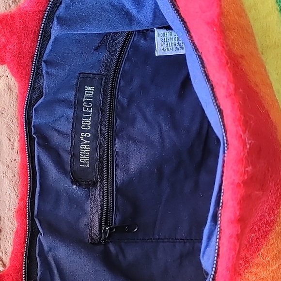 Vibrant Rainbow Purse - Picture 7 of 8